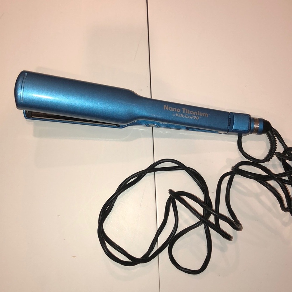 BaByliss PRO 1-1/2” C Styler Nano Titanium